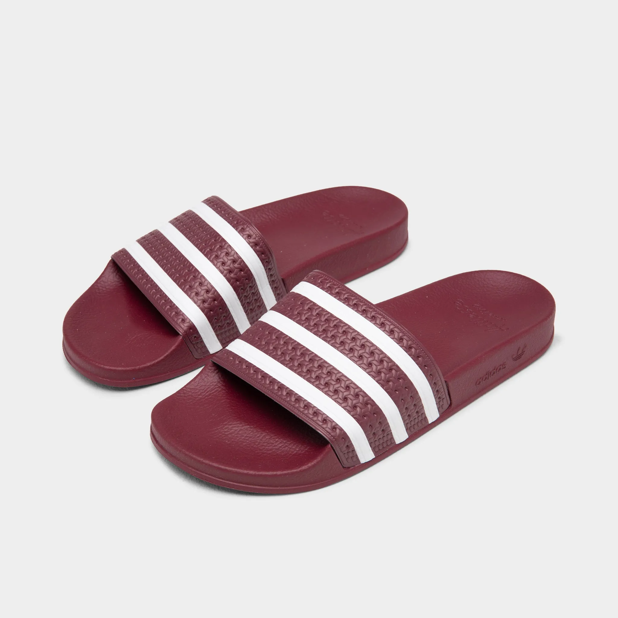 adidas Originals Adilette Slides Quiet Crimson / Cloud White - Quiet Crimson