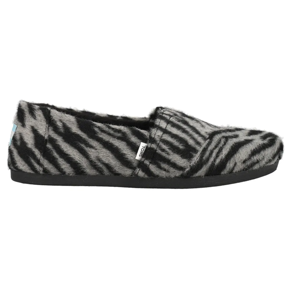 Alpargata Fuzzy Zebra Slip On Flats