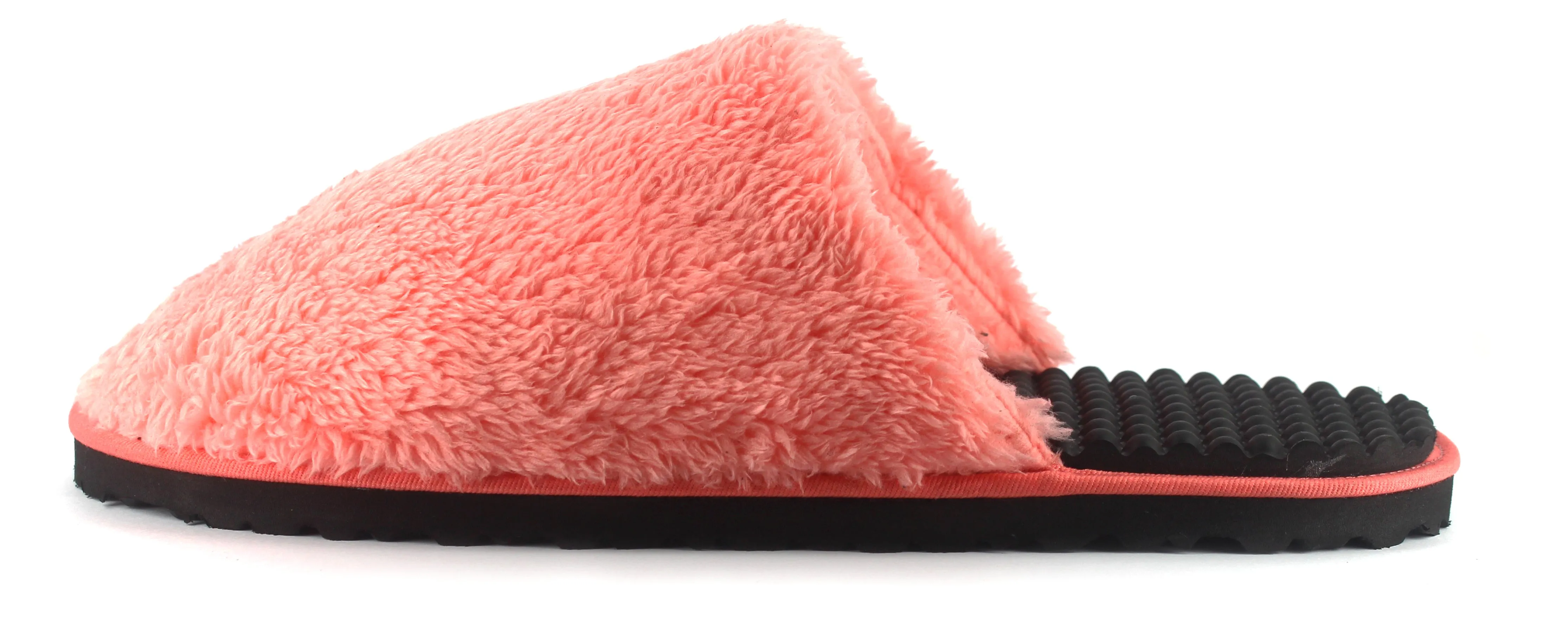 Bumpers massage slippers //  Black & Pink