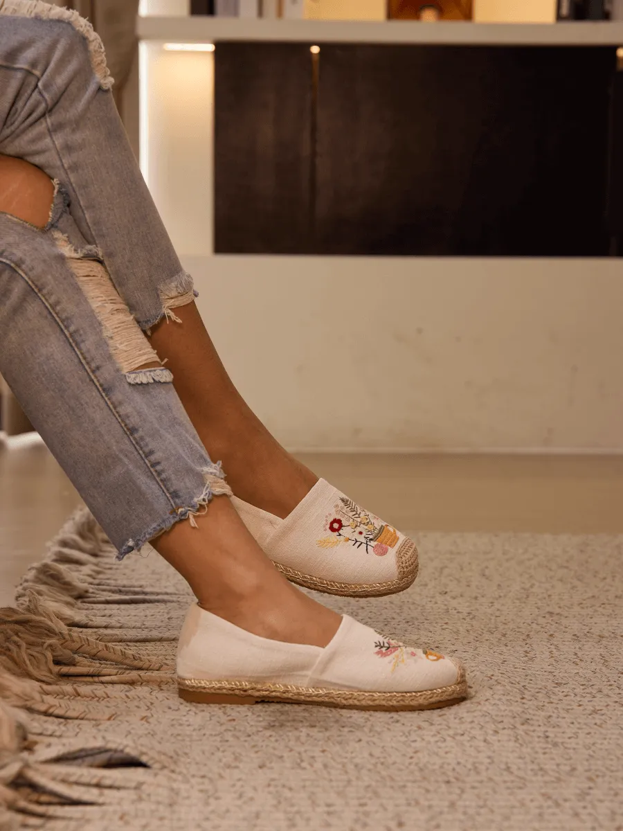 Cactus Rose | Cup Of Blossom Linen Espadrilles - Cream