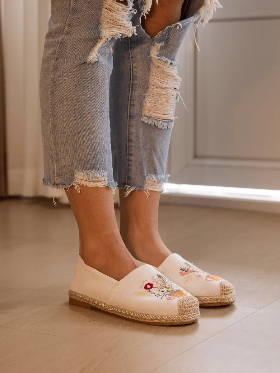 Cactus Rose | Cup Of Blossom Linen Espadrilles - Cream