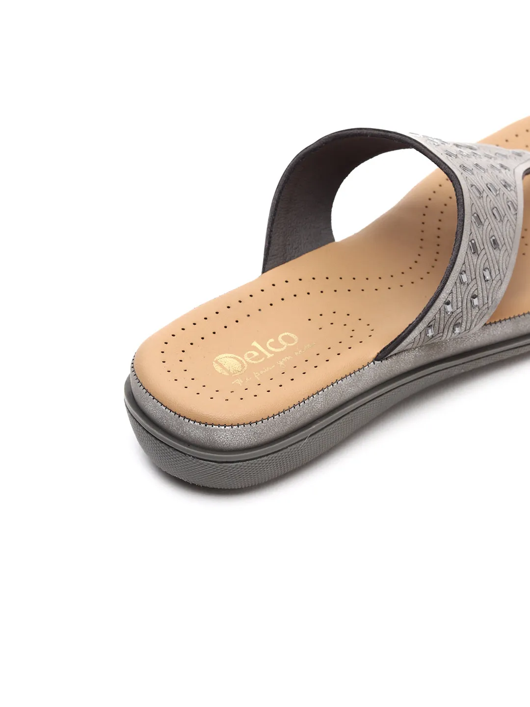 Comfortable Flat Slip-On Chappals