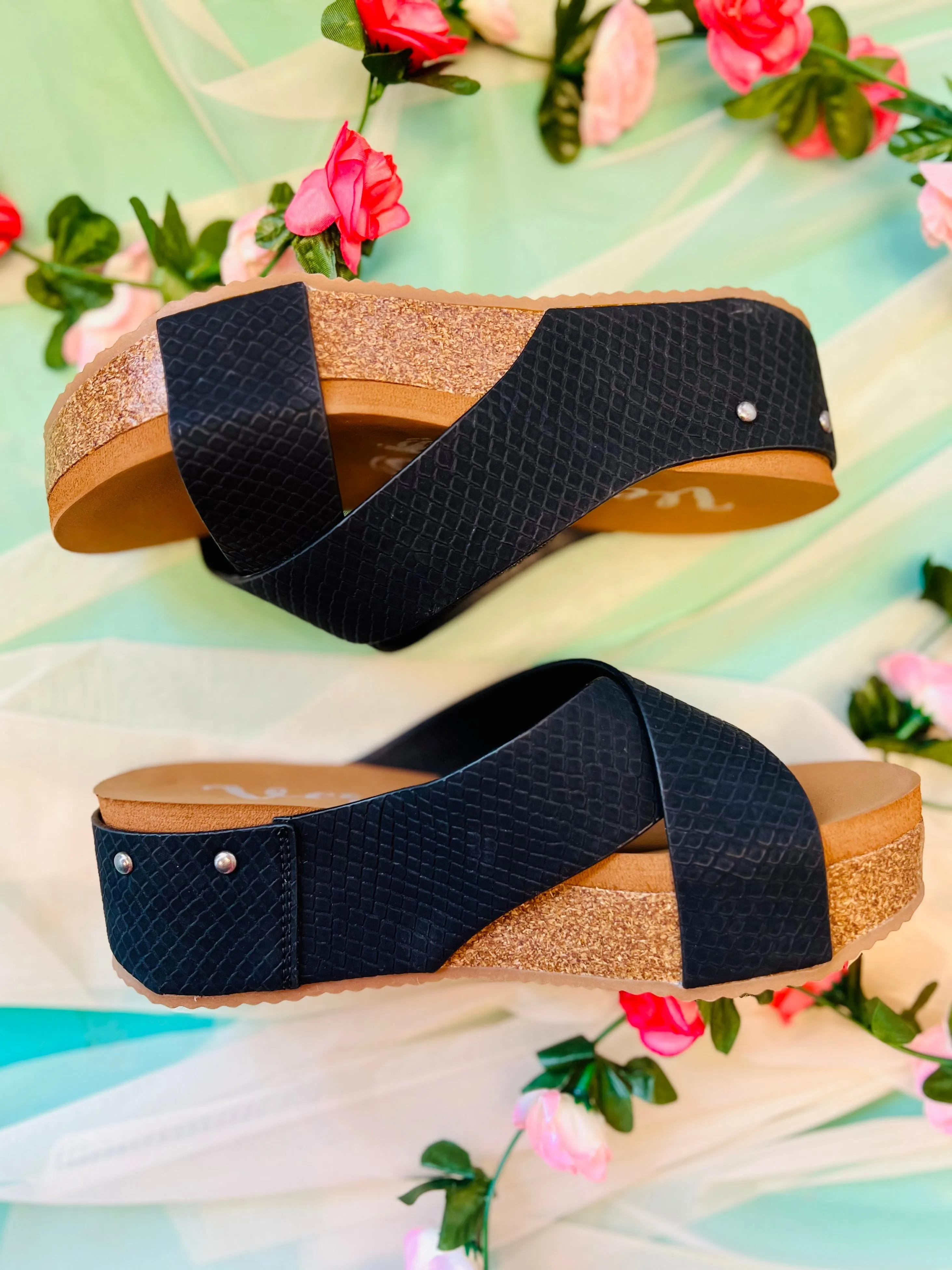 Crossed Paths Sandals - Black*