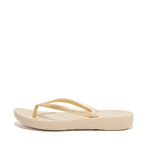 FitFlop iQushion Ergonomic Thongs Gold