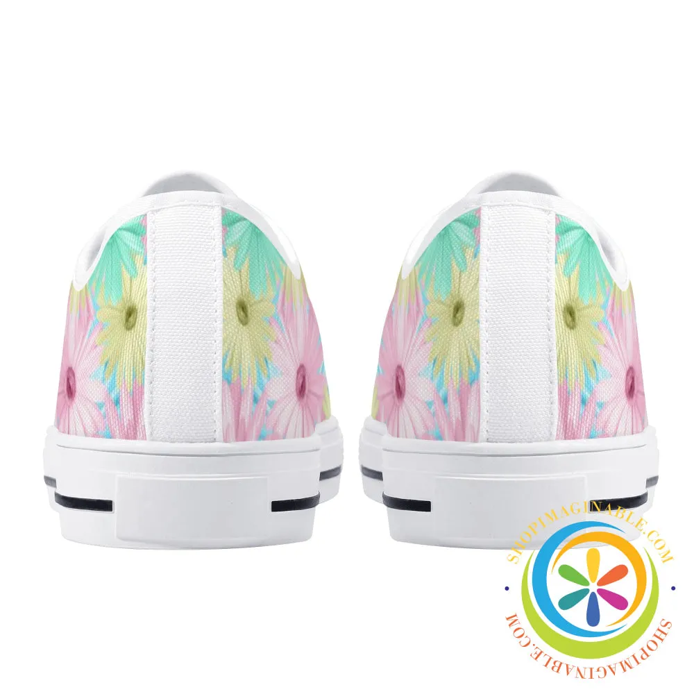 Mystical Daisy Ladies Low Top Canvas Shoes