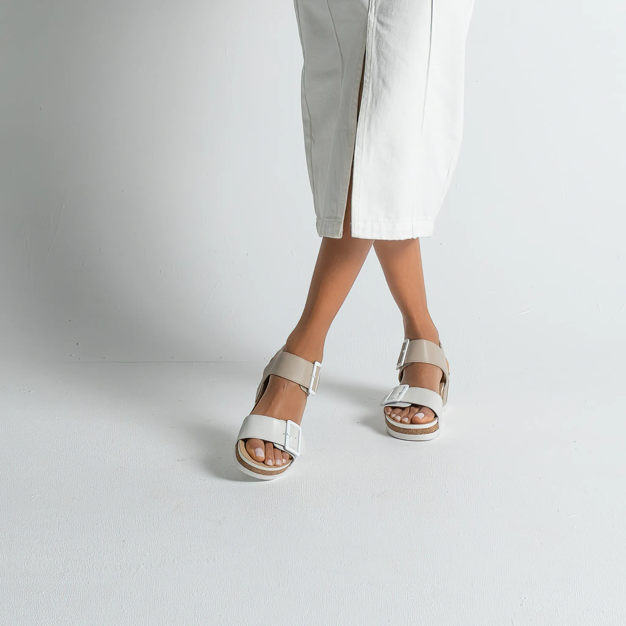 Quinn 02 Off White Kombi Leather Sandals