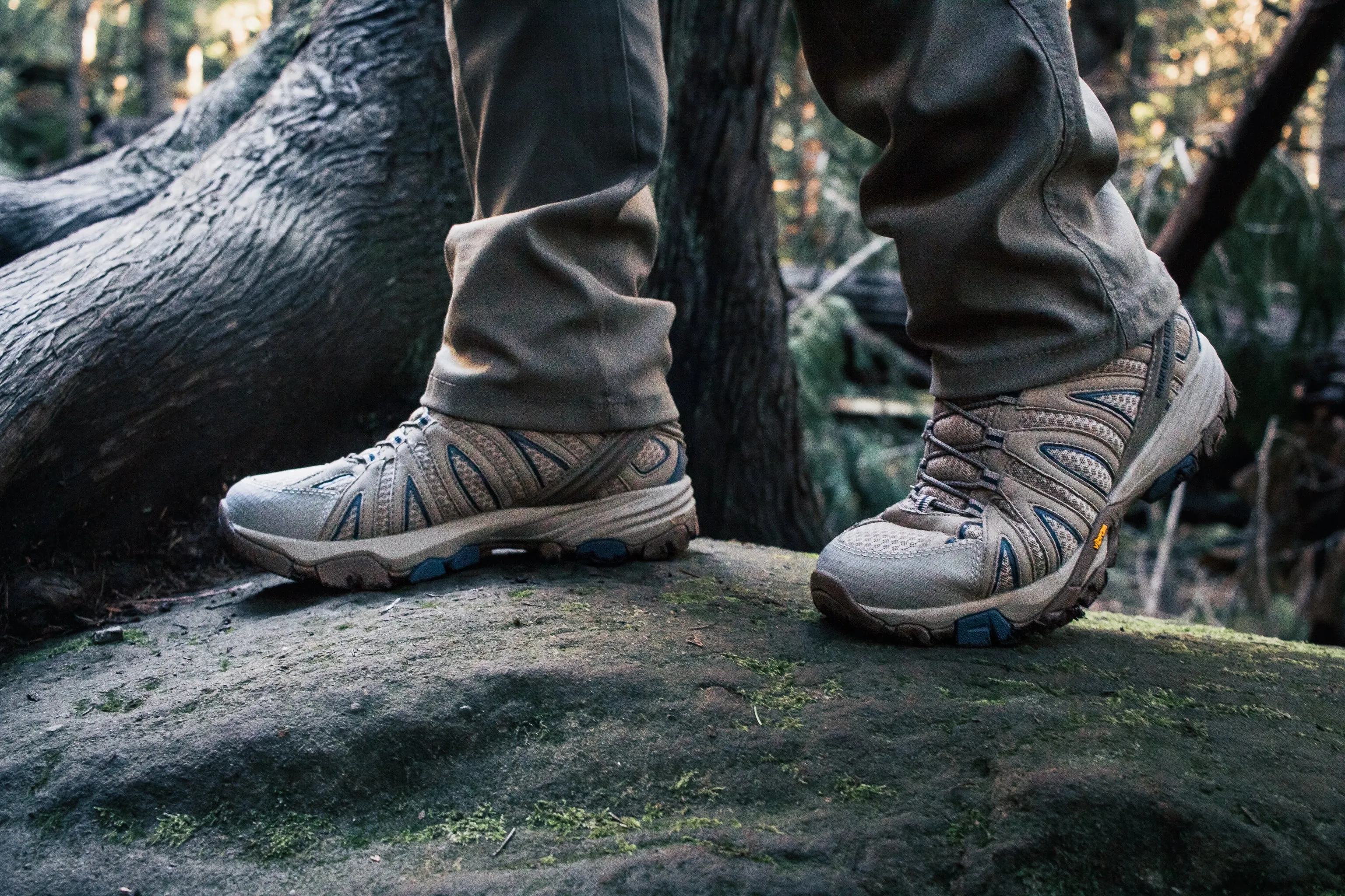 ROCKROOSTER Bedrock Sand 6 Inch Waterproof Hiking Boots with VIBRAM® Outsole OT21065